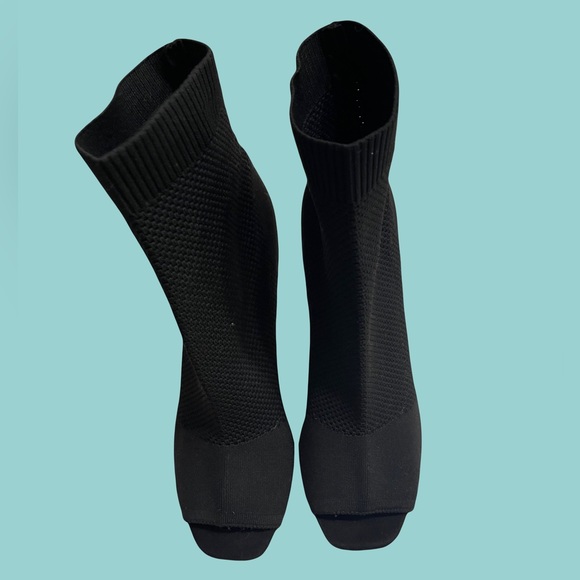 Botines - Picture 2 of 3